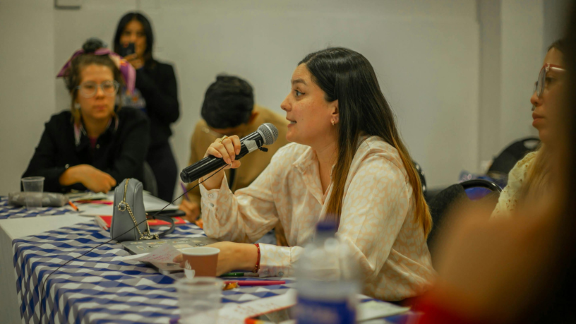 Debate sobre taxa ambiental entre Ubatuba e Ilhabela amplia tensão política e mobilidade regional